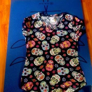 Super soft sugar skull shirt